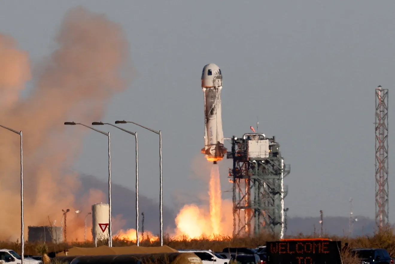 Historic All-Woman Spaceflight: Katy Perry & Lauren Sánchez to Soar Beyond Earth