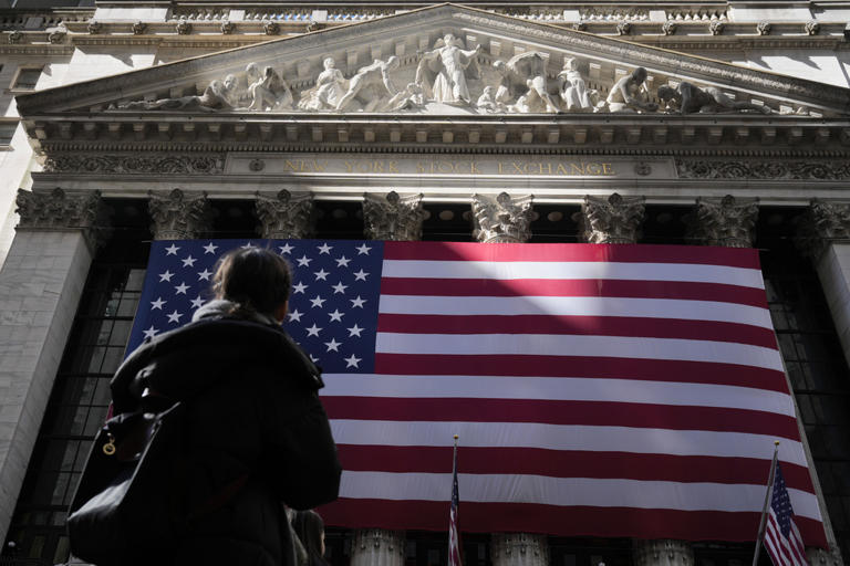 Stock Market Today: Dow Rallies 232 Points as Microsoft and Meta Spark AI Optimism